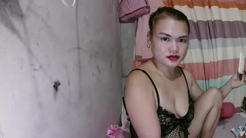 Flora Mae online show from October 26, 8:09 am