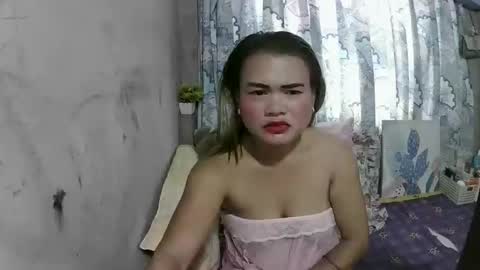 Flora Mae online show from March 6, 7:27 am