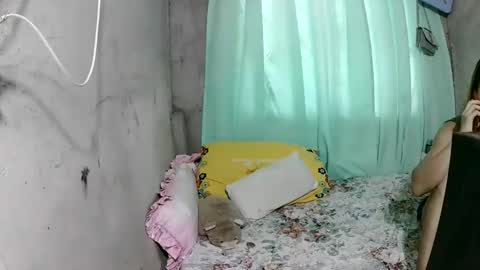 Flora Mae online show from May 29, 5:16 am