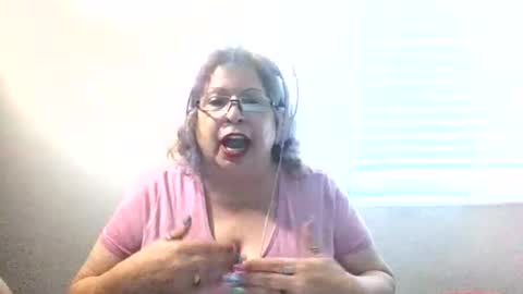 lustyNbusty online show from October 29, 7:26 pm