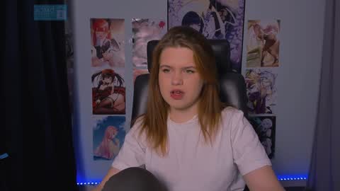 lusy_puff online show from December 28, 9:42 am