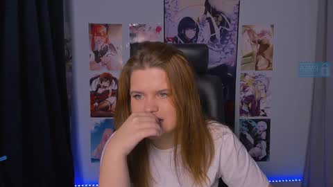 lusy_puff online show from December 28, 3:48 pm