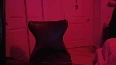 Luv2tokNstrok online show from November 7, 9:31 am