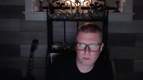 luvbunde online show from May 21, 3:13 am
