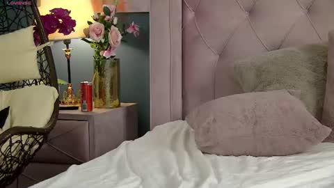 Luviahh  online show from June 18, 10:52 am