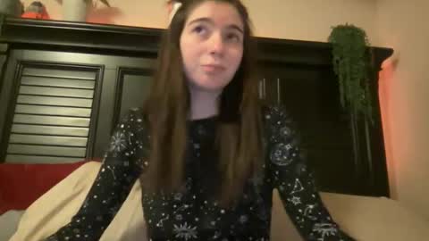 luvrxstarx online show from December 5, 12:08 am