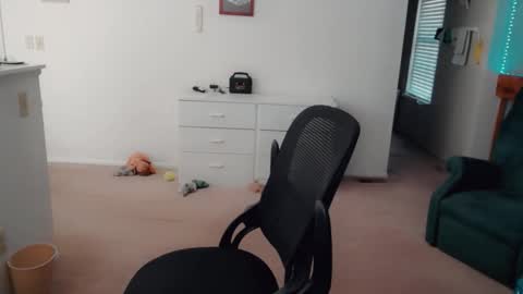 Britney online show from February 28, 5:58 pm