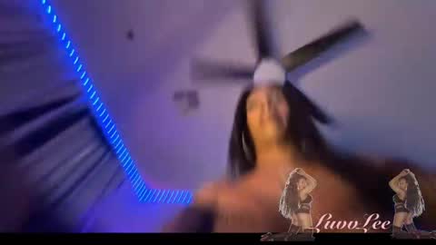 luvvlee online show from September 28, 3:06 pm