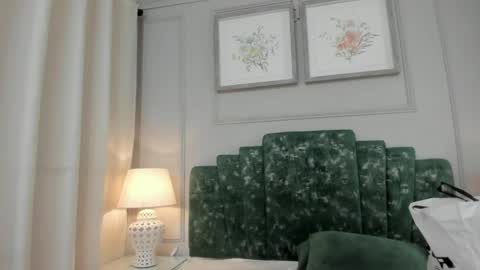 lux_bitchx online show from May 26, 3:13 am