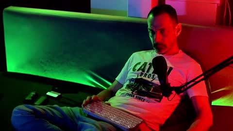 Snapshot of lux_dei chatting on January 18, 3:38 pm Im a   -  CAMGUY YOU  LIKE to FUCK online show from January 18, 3:38 pm