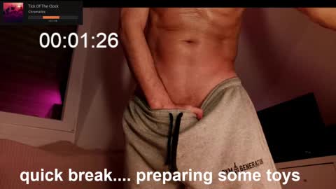 Snapshot of lux_dei chatting on March 1, 1:53 am Im a   -  CAMGUY YOU  LIKE to FUCK online show from March 1, 1:53 am