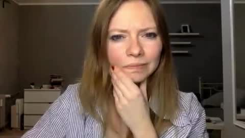 Millie online show from February 26, 10:31 pm