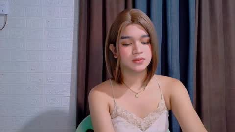 queen lux online show from February 12, 10:38 pm