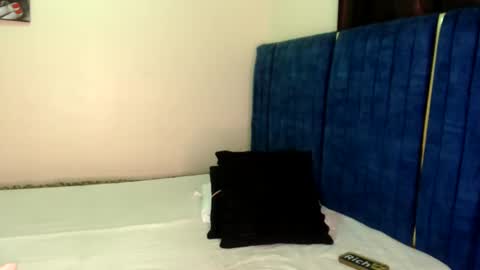Snapshot of luxe_glow chatting on May 21, 2:51 am Luxe glow online show from May 21, 2:51 am