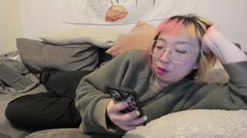 LuxGray online show from December 3, 12:35 am