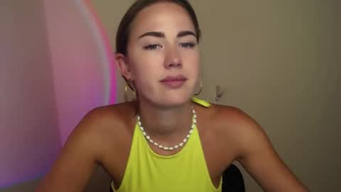 Katie online show from August 6, 10:50 am