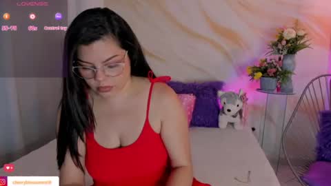 Snapshot of luxury_01 chatting on July 1, 1:07 am Cherry online show from July 1, 1:07 am