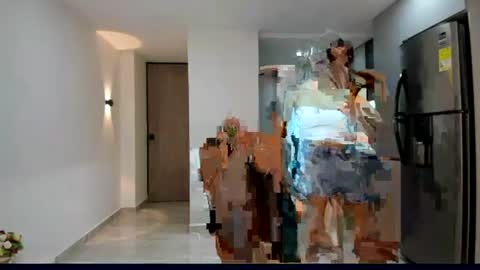 luxury_pleasure_01 online show from June 28, 3:56 am