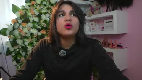 Snapshot of luz_celeste_ chatting on May 12, 7:00 pm Luz online show from May 12, 7:00 pm