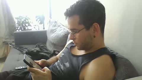 Snapshot of luzardol chatting on February 20, 6:35 pm luzardol online show from February 20, 6:35 pm