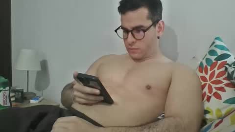 Snapshot of luzardol chatting on October 25, 3:40 pm luzardol online show from October 25, 3:40 pm