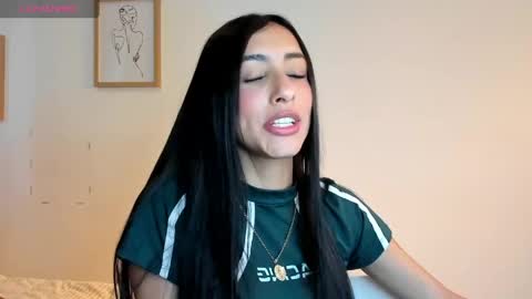 Snapshot of lya_brown chatting on May 15, 11:39 am lya_brown online show from May 15, 11:39 am