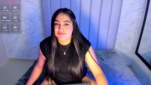 LYA DUBOIS  online show from March 13, 9:32 pm