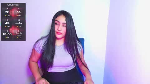 LYA DUBOIS  online show from June 2, 11:29 pm