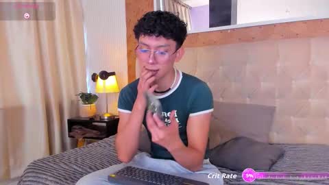 Lyan online show from January 7, 7:27 pm