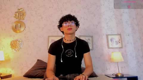 Lyan online show from May 26, 7:21 pm