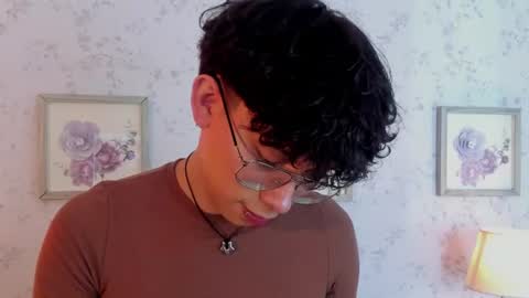 Snapshot of lyan_twink chatting on June 22, 8:06 pm Lyan online show from June 22, 8:06 pm