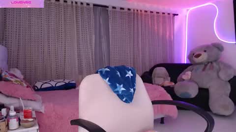 Lyann  online show from October 22, 2:45 am