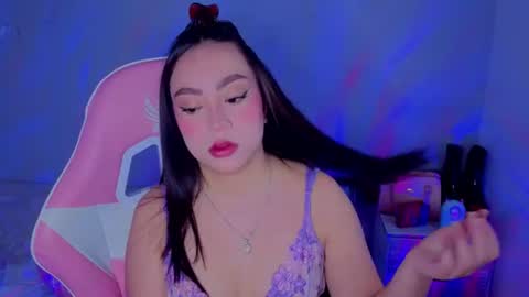 Snapshot of lyavalmont chatting on July 6, 3:03 pm lyavalmont online show from July 6, 3:03 pm