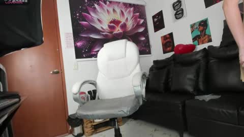 Snapshot of lycoris_ chatting on September 18, 9:28 pm Lycoris online show from September 18, 9:28 pm