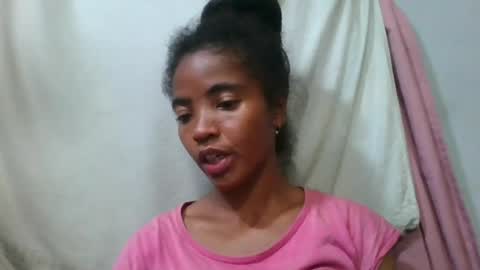 Snapshot of lydie856696 chatting on June 15, 2:41 pm lydie856696 online show from June 15, 2:41 pm