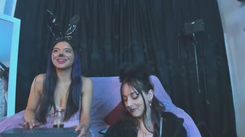 Snapshot of lylaheather chatting on October 27, 2:04 am Sara online show from October 27, 2:04 am