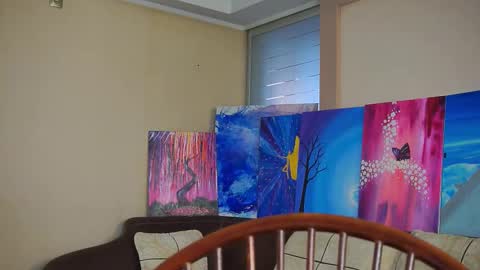 hi im Lyle online show from February 11, 6:19 am