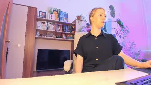 Snapshot of lylithskye chatting on June 29, 3:01 pm Lylith Skye NO NUDE model online show from June 29, 3:01 pm