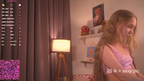 Lyly bambi online show from February 26, 12:38 am