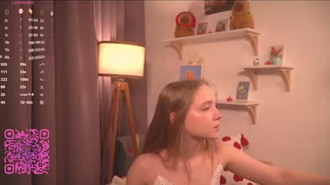 Lyly bambi online show from March 2, 11:53 pm