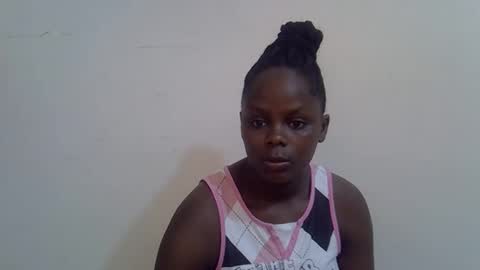 lyn_anna online show from May 26, 9:49 am