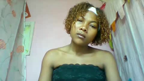 lyndah19 online show from February 2, 3:44 pm