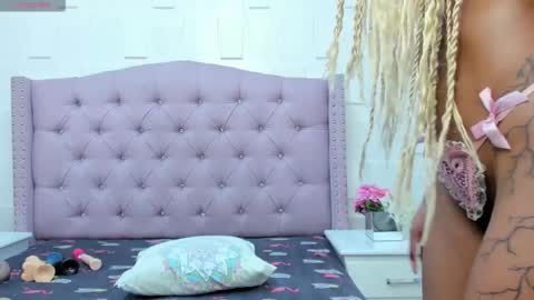 Lynda  online show from January 14, 12:22 pm