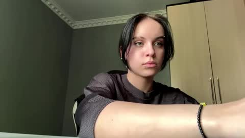 Snapshot of lynettawiseman chatting on May 21, 7:59 am Eva online show from May 21, 7:59 am