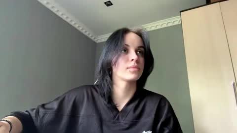 Snapshot of lynettawiseman chatting on May 28, 8:33 am Eva online show from May 28, 8:33 am