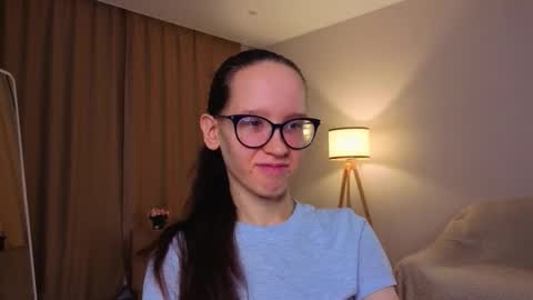 Sara online show from January 7, 4:31 pm