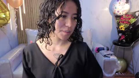 Snapshot of lynn_turner_ chatting on July 3, 1:17 pm lynn_turner_ online show from July 3, 1:17 pm