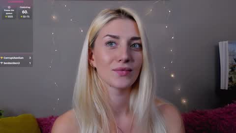 Snapshot of lynngarney chatting on December 13, 11:02 am Lika online show from December 13, 11:02 am