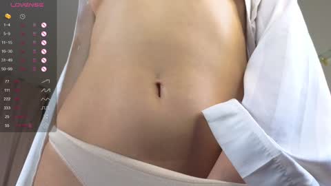 Lola online show from February 7, 11:24 pm