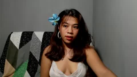 Snapshot of lynskaye2005 chatting on June 27, 8:58 pm Lyn online show from June 27, 8:58 pm
